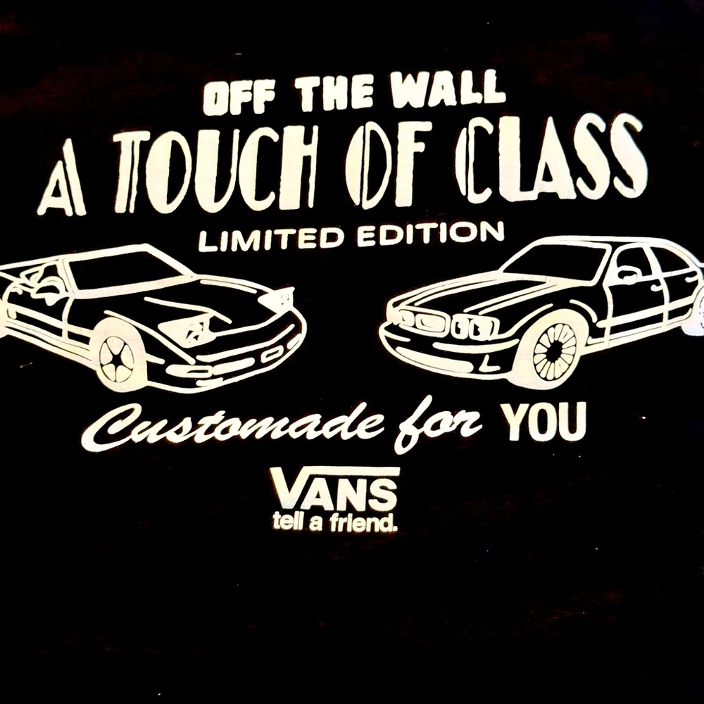 Vans Classic Fit Black Tee